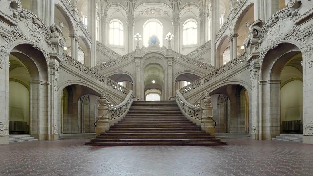 Moabit criminal courthouse foyer, Berlin, photographed in 2018. Archive image; it does not show the trial.