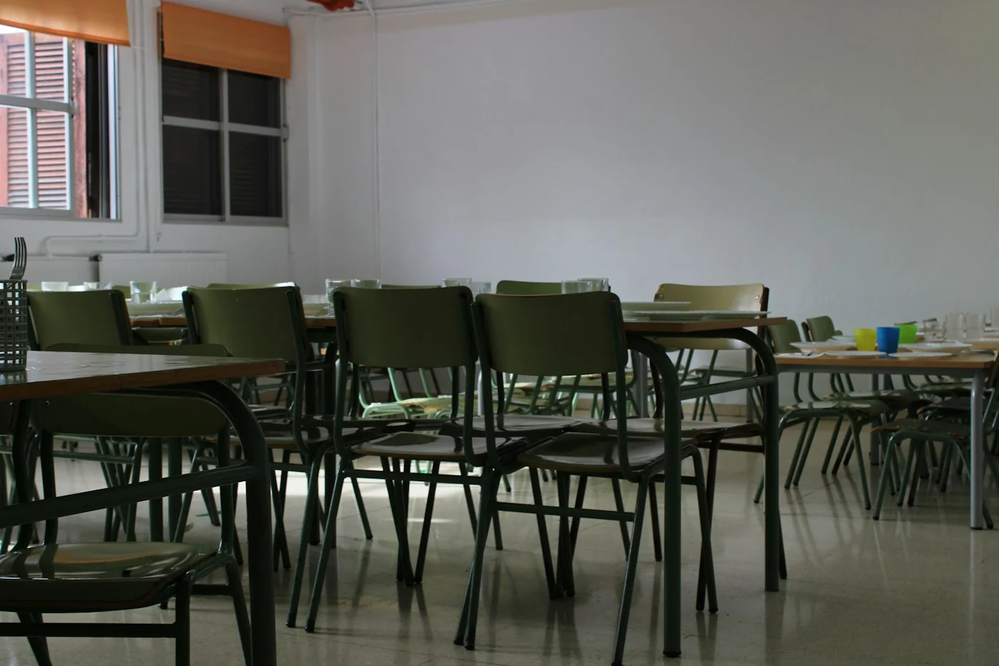 Empty classroom. Education context photograph, unrelated to the schools and participants in the Costa del Sol study.