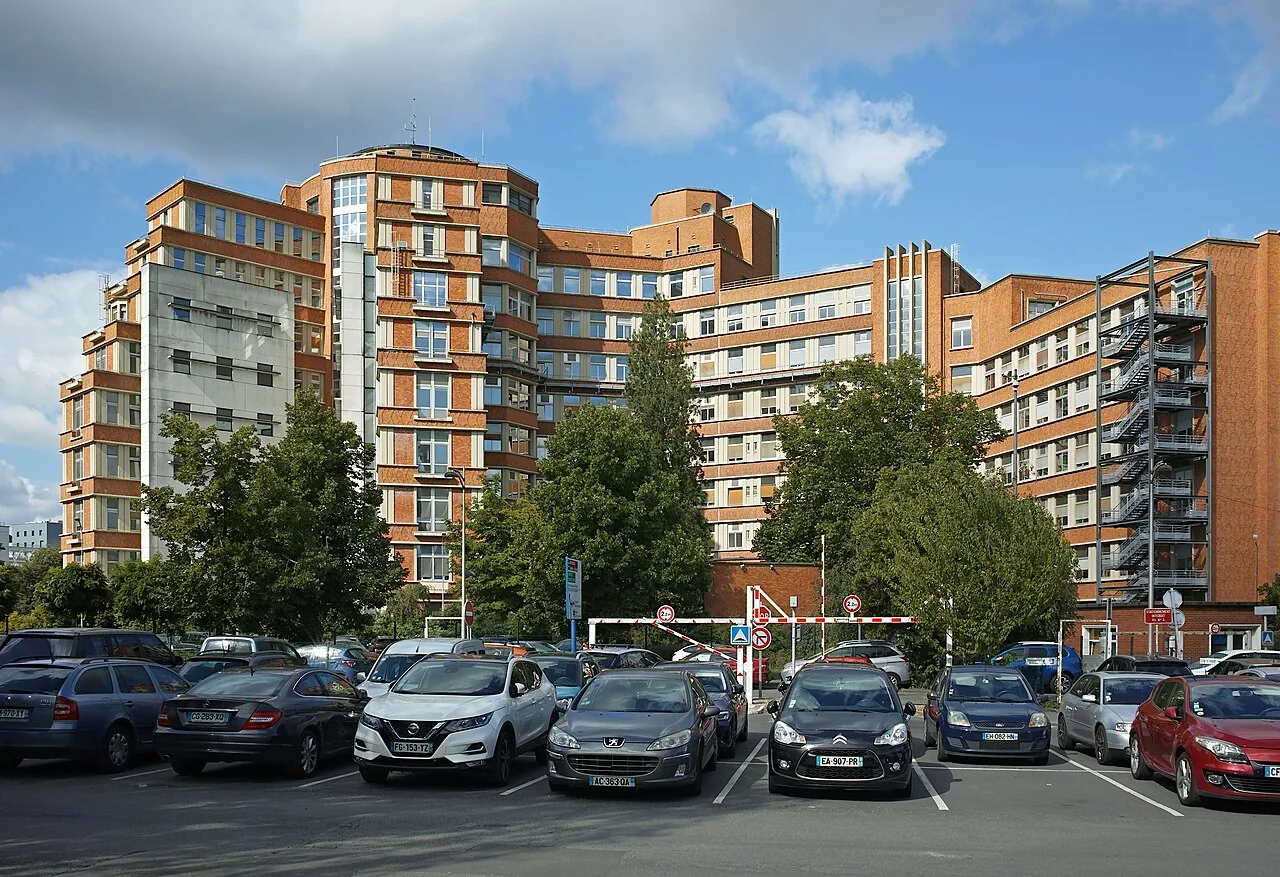 Claude Huriez Hospital at Lille University Hospital, 2022. Healthcare context in Hauts-de-France, one of the programme regions; this does not depict a test.
