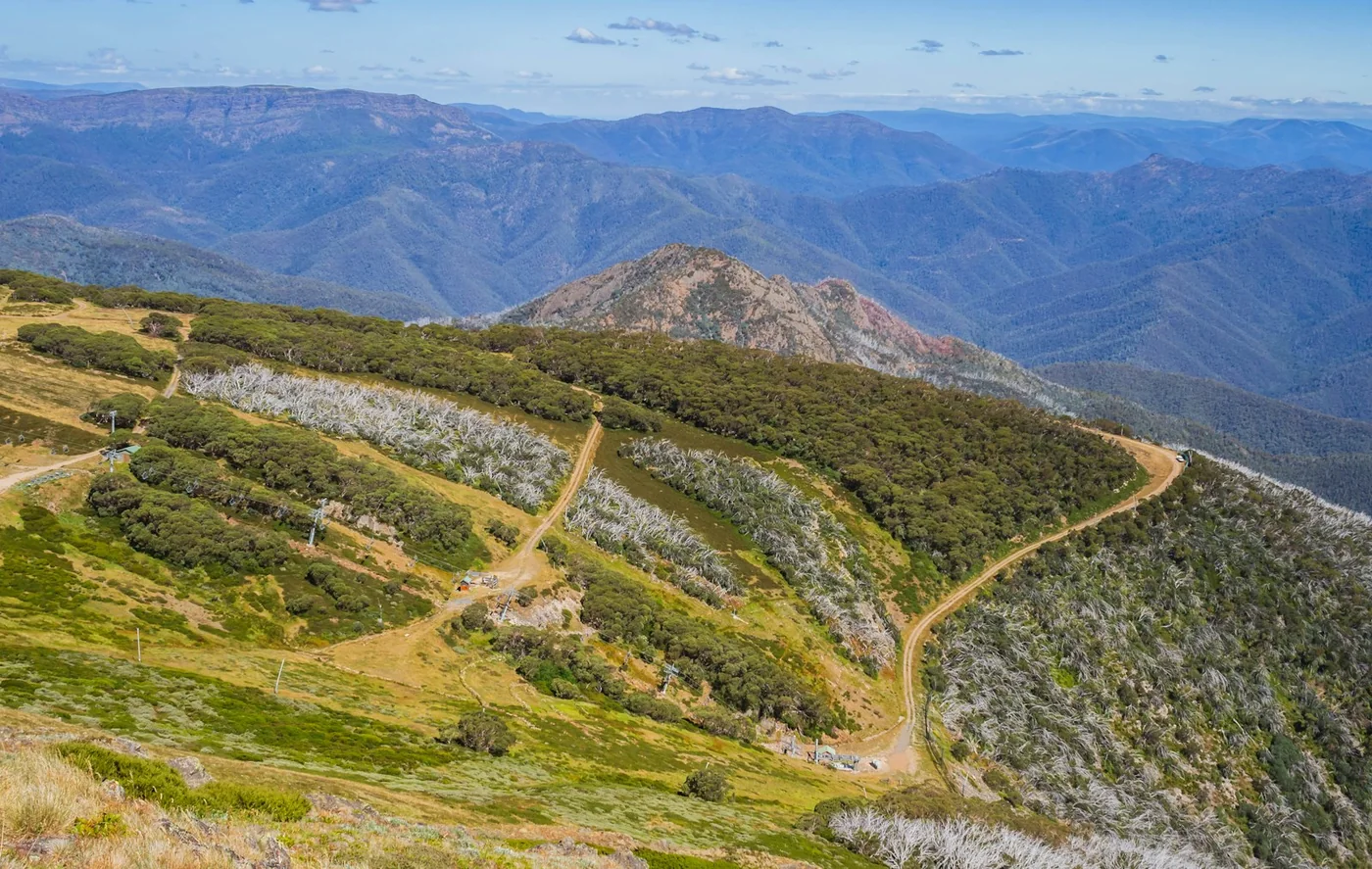 Mountain landscape near Craig’s Hut in the Mount Buller area. Archival photograph providing geographical context, unrelated to the court proceedings.